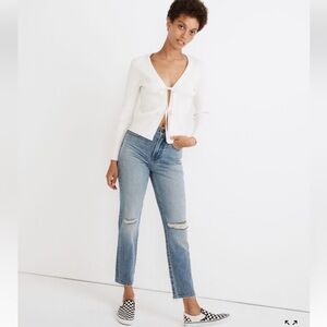 The Perfect Vintage Jean in Phillips Wash: Knee-Rips Edition
